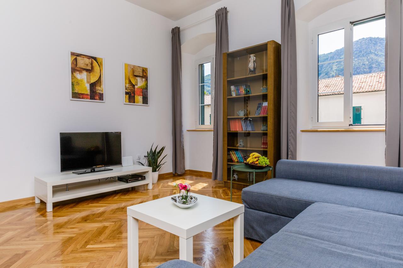 Old Town Clock Tower Apartment Κότορ Εξωτερικό φωτογραφία