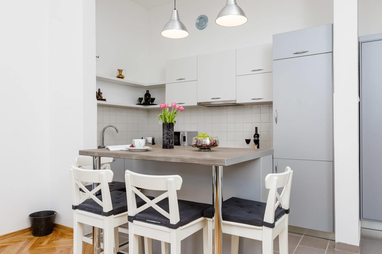 Old Town Clock Tower Apartment Κότορ Εξωτερικό φωτογραφία